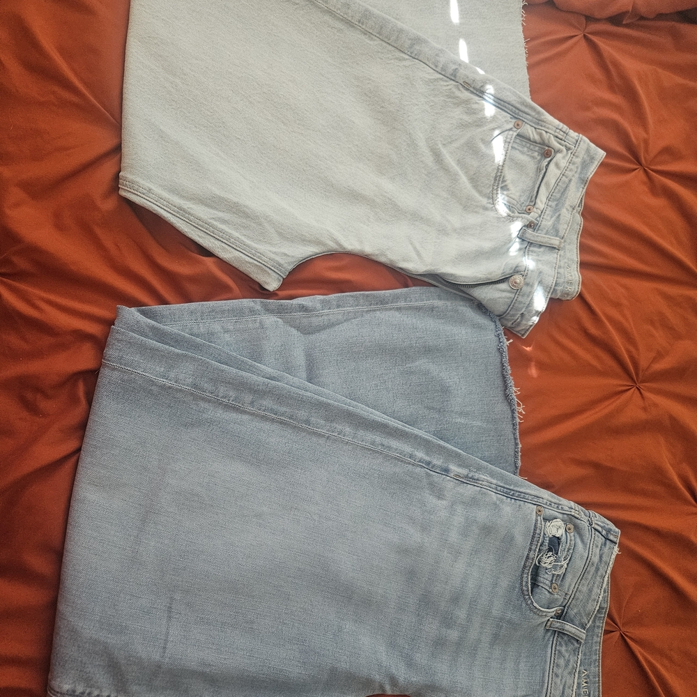 American Eagle Outfitters Light Blue Straight Leg Jeans